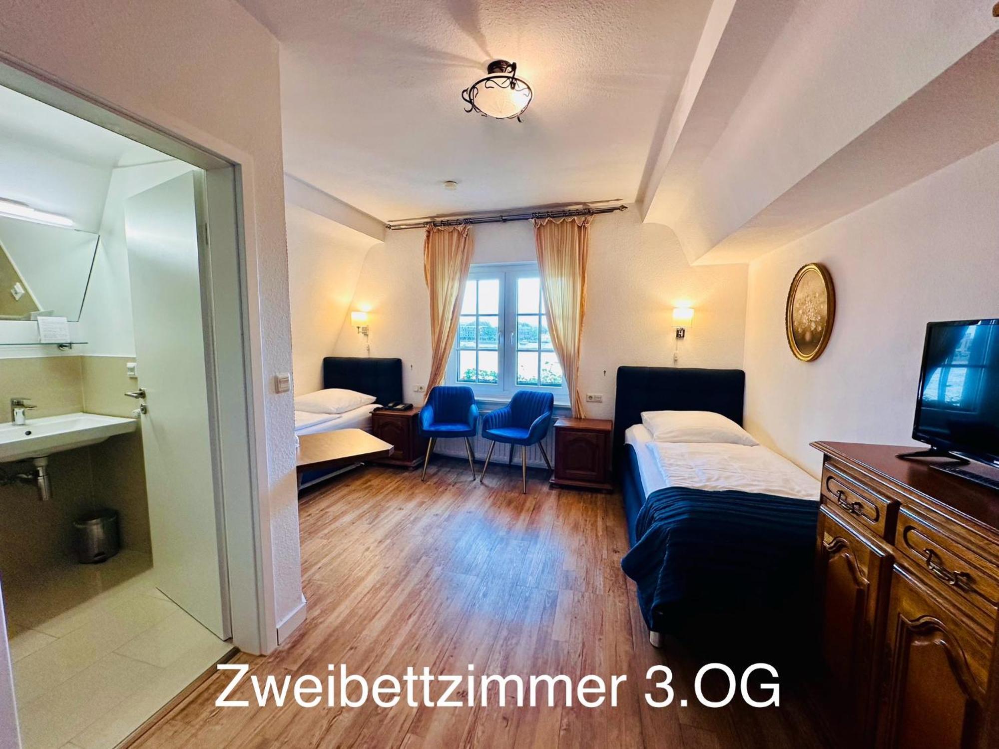 Altstadthotel Hayk Am Rhein Кьолн Екстериор снимка