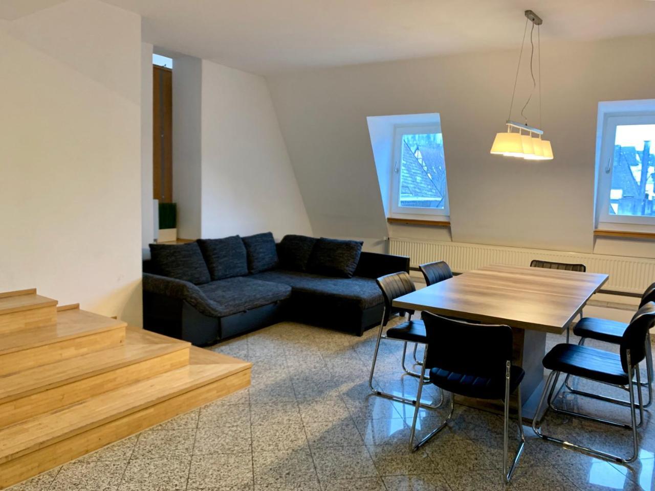 Altstadthotel Hayk Am Rhein Кьолн Екстериор снимка